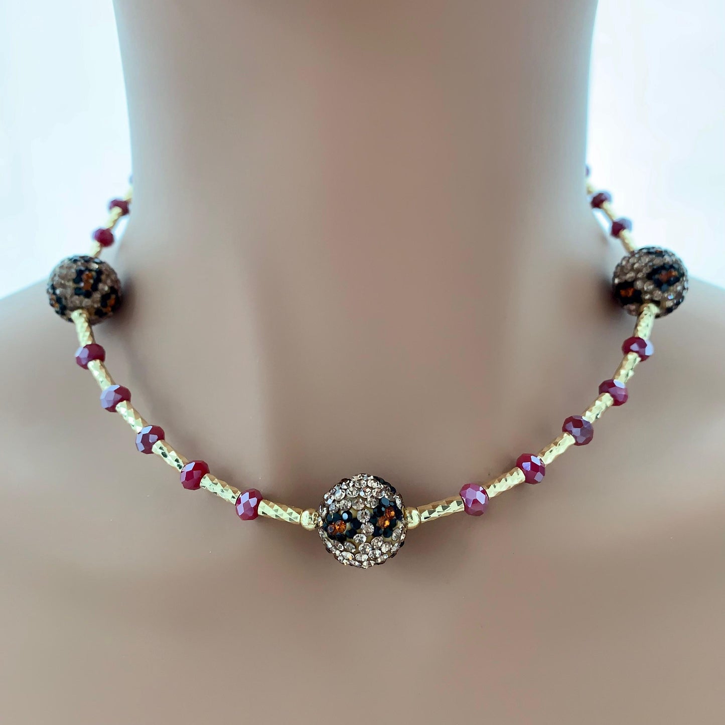 Leopard Beads Gold Necklace