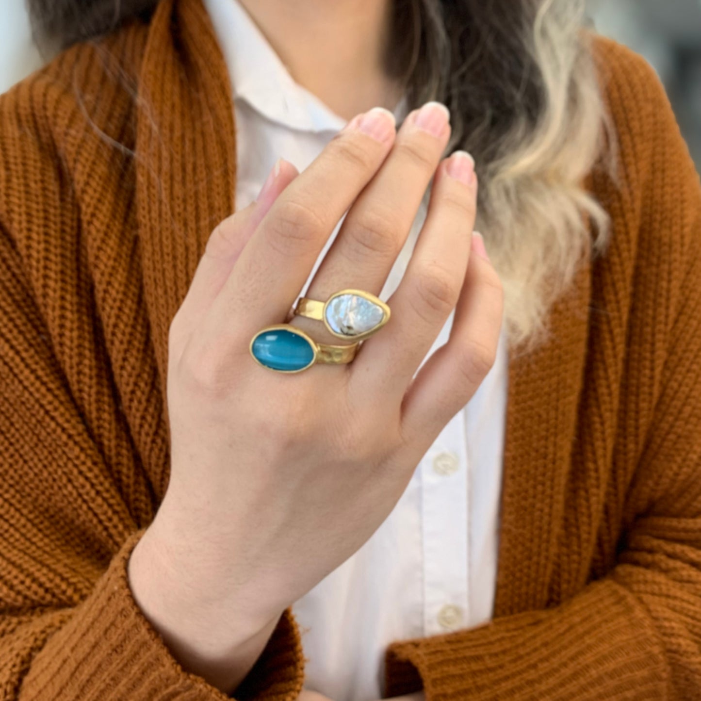 Blue Cat Eye Gold Ring