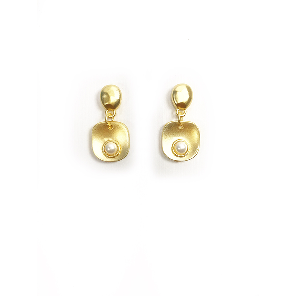 Pearl Gold Plated Earring