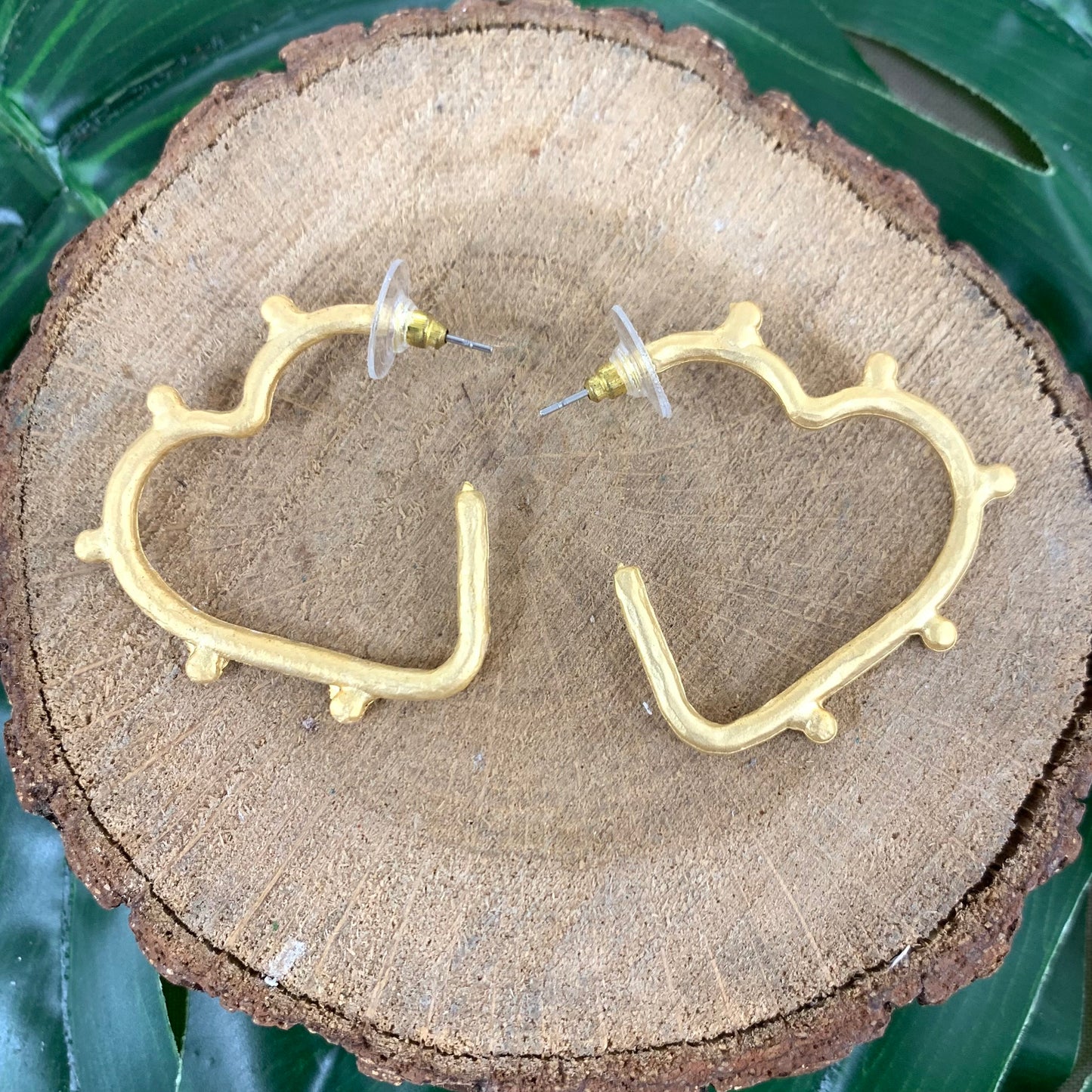 Hoops Heart Matte Gold Earrings