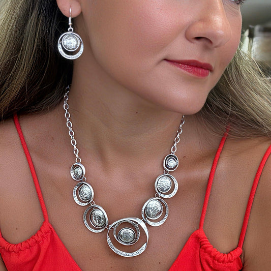 Silver Circle Shape Set Necklace and Earrings