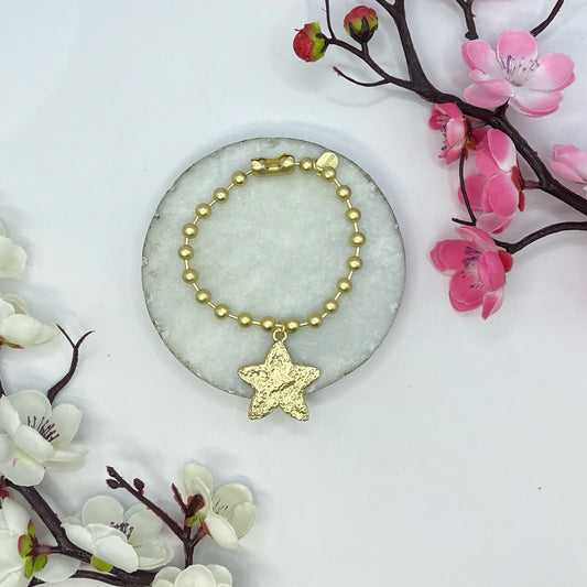 Snowball hanging star gold bracelet