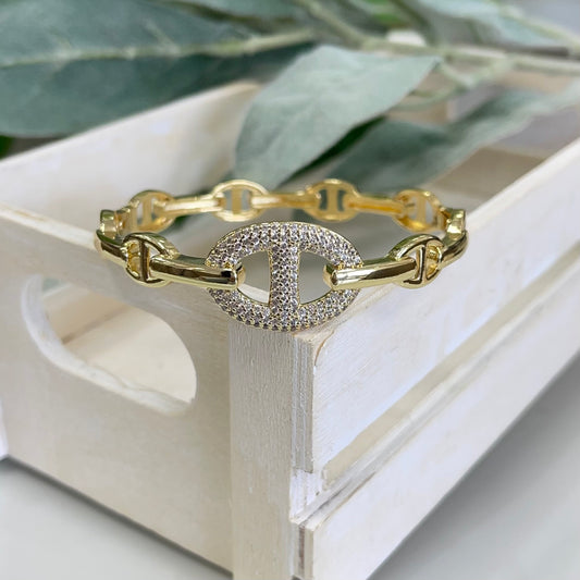 Circle Half Quartz Gold Bracelet