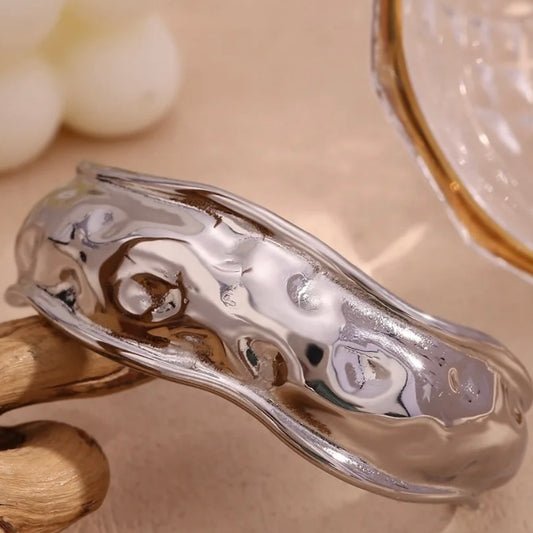 Thick Wrinkle Silver Bracelet