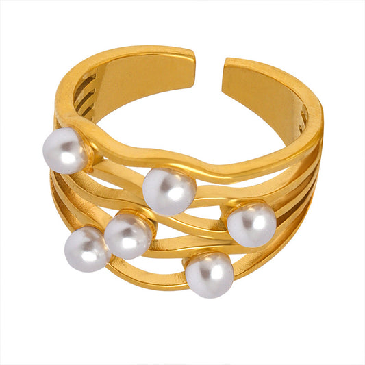 Pearl Points Gold Ring