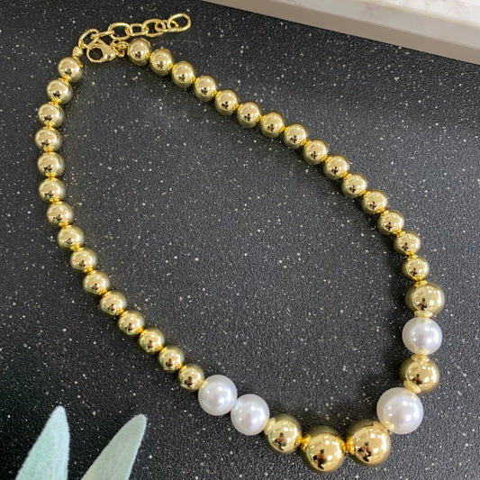 Gold Globe and Pearls Necklace
