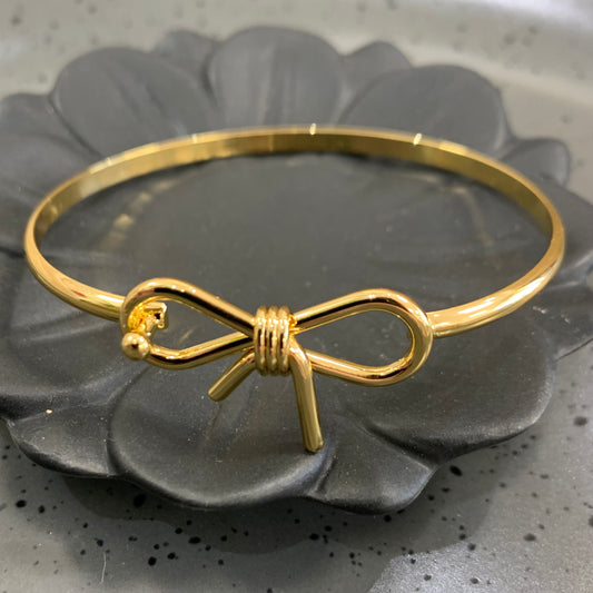 Bow Gold Bracelet