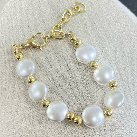 Plain Pearls Gold Bracelet