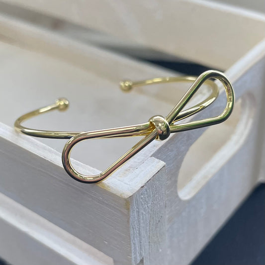 Bow Gold Cuff Bracelet