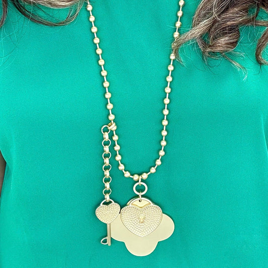 Snowball Necklace With Heart Clover And Key Gold