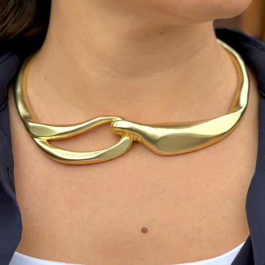 Linear Gold Necklace