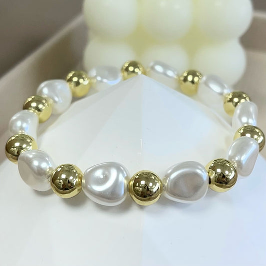 Pearl With Gold Beads Elastic Bracelet