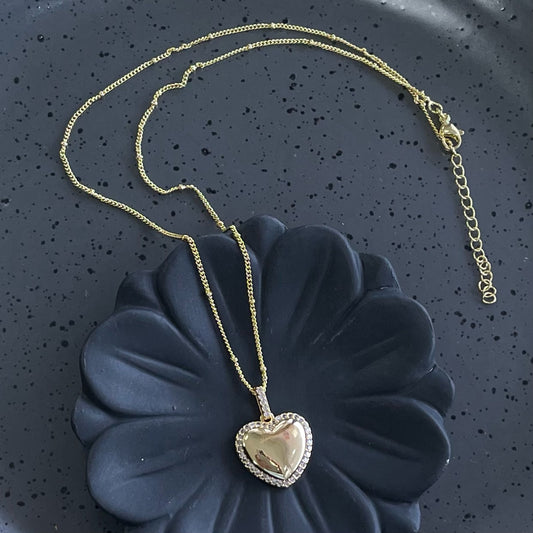 Heart Necklace With Quartz Border
