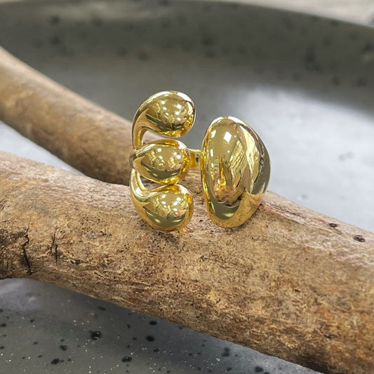 Three Drops Gold Ring
