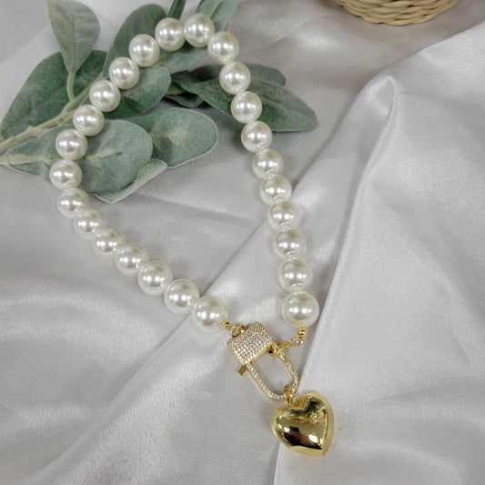 Big Pearls With Bold Heart
