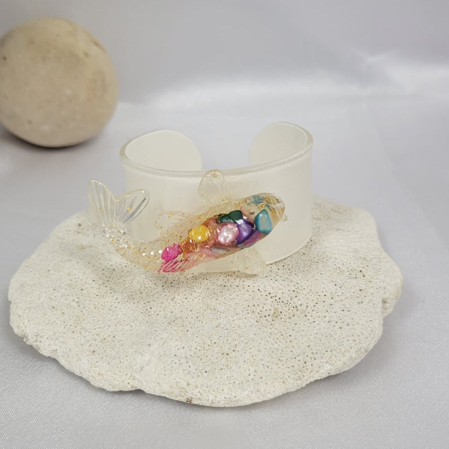 Acrylic Color Fish Bracelet