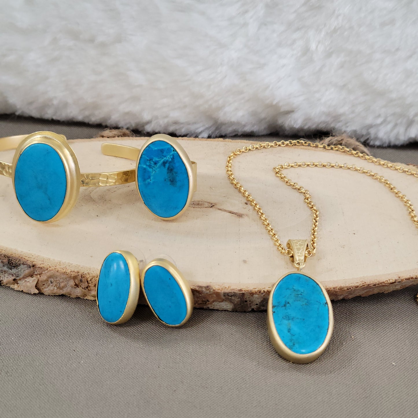Turquoise oval 4pcs set